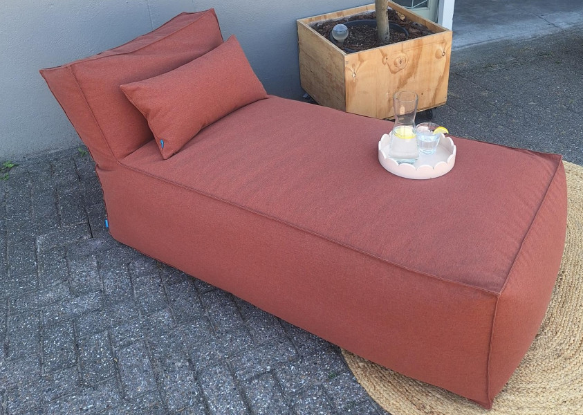 BLOKZ lounger Sunbrella Heritage Rust